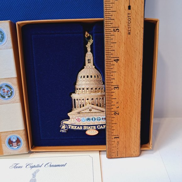 2005 TEXAS CAPITOL ORNAMENT – Texas State Capitol - Box & Pamphlet - Picture 5 of 8